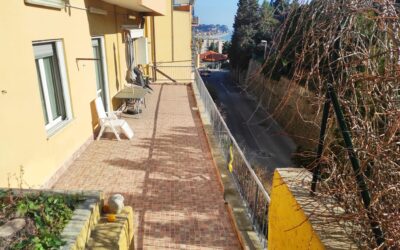 Appartamento con terrazzo vista mare